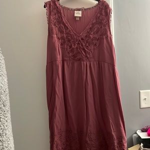 Sleeveless mini from Knox Rose